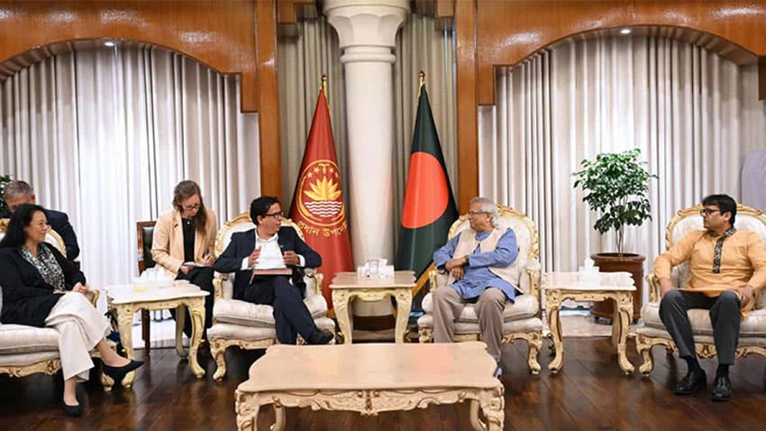 কিছু মহল নির্বাচন পিছিয়ে দেওয়ার চেষ্টা করছে: প্রধান উপদেষ্টা image